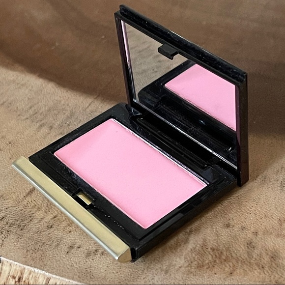 Makeup Bundle - Picture 11 of 11